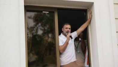 Shah, Rahul lead race for Gujarat