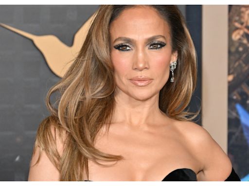 Jennifer Lopez Shares Song About Rotten Apple as Divorce Rumors Swirl