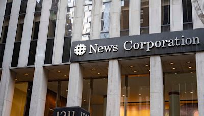 News Corp’s Revenue, Earnings Decline Amid Advertising Slowdown