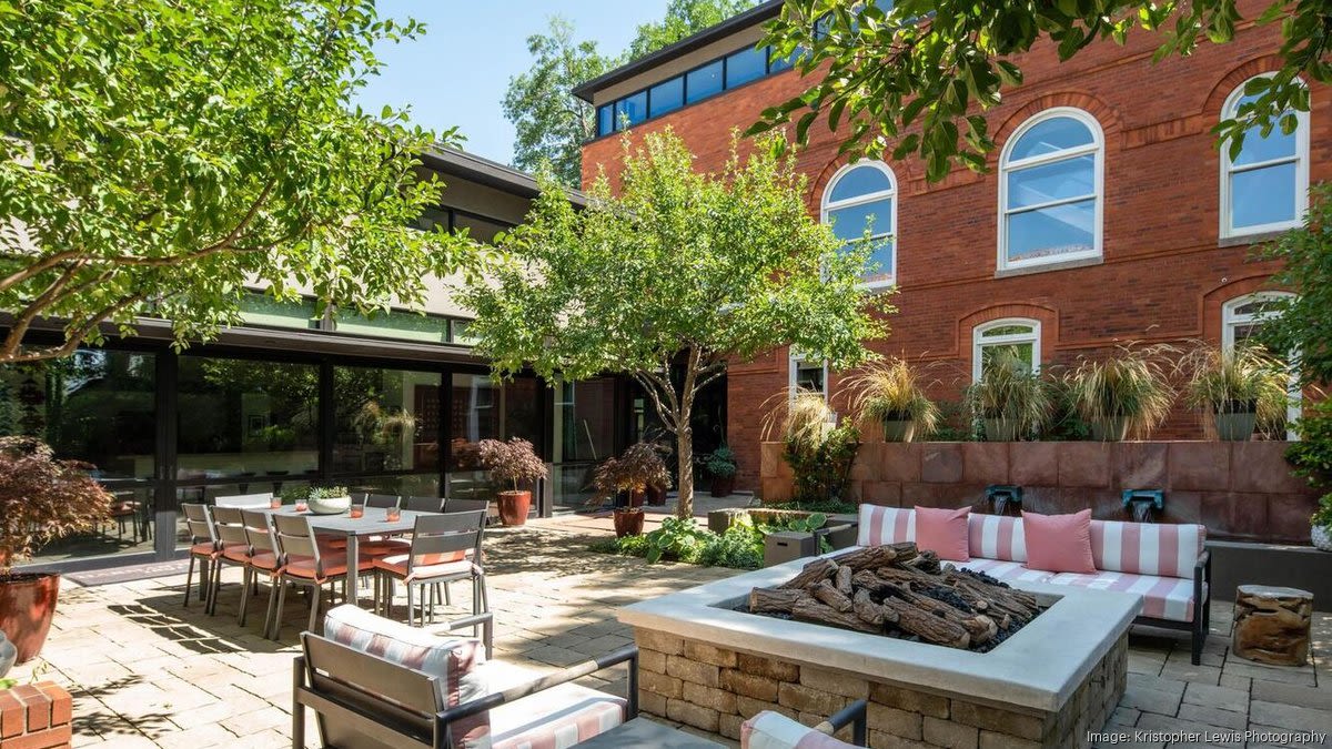 Oakwood Homes’ outgoing CEO lists Denver home for $10.9M (Photos) - Denver Business Journal