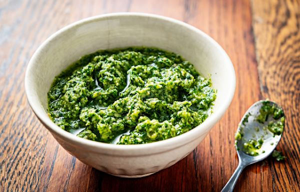 Pesto Genovese (Classic Basil Pesto)