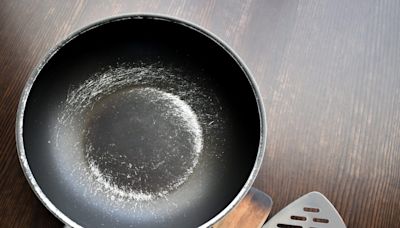 Is It Safe To Use A Scratched Nonstick Pan?