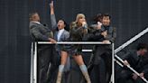 Taylor Swift brings out Travis Kelce at London Eras Tour date - The Morning Sun