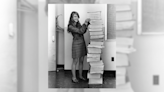 Fact Check: Photo Shows Software Engineer Margaret Hamilton with Moon-Landing Code She Wrote?