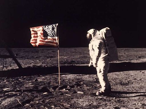 事實查核｜美國登陸月球都是假的？！這五則傳言哪裡有問題-風傳媒