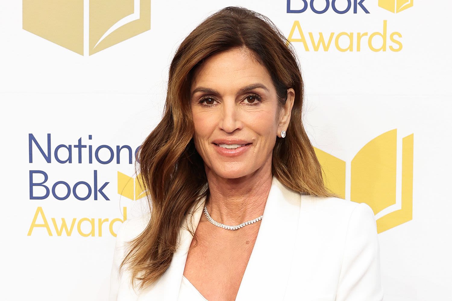 Cindy Crawford Says She Was Making More Money Than Her Parents by the Time She Was 18 Years Old