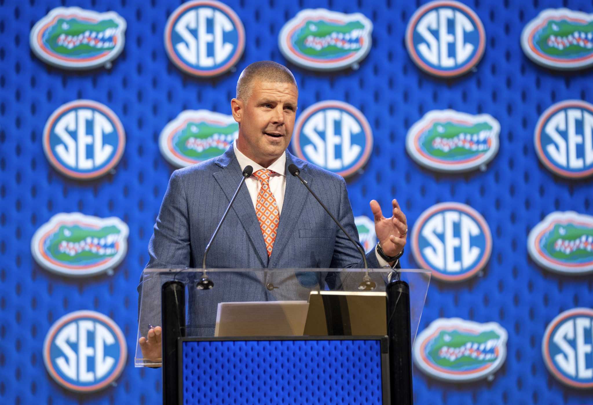 Florida coach Billy Napier and two co-defendants ask court to dismiss Jaden Rashada lawsuit