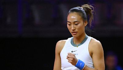 Zheng eases past Cîrstea in Stuttgart opener after long trip from China. Mertens to play Swiatek