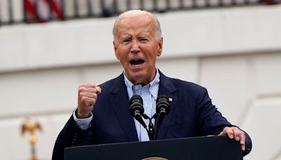 Biden braces for what could be the most consequential weekend of his political career