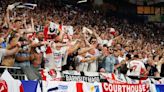 Rumpelfußball gegen die Slowakei - Als 35.000 Engländer „Sweet Caroline“ singen, verzeihe ich ihnen alles