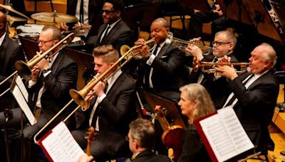 Review: Wynton Marsalis’ Jazz at Lincoln Center Orchestra in a spirited, if uneven, collaboration with the CSO