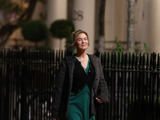 'Bridget Jones' Is Back! First Look at Renée Zellweger Filming 4th Movie