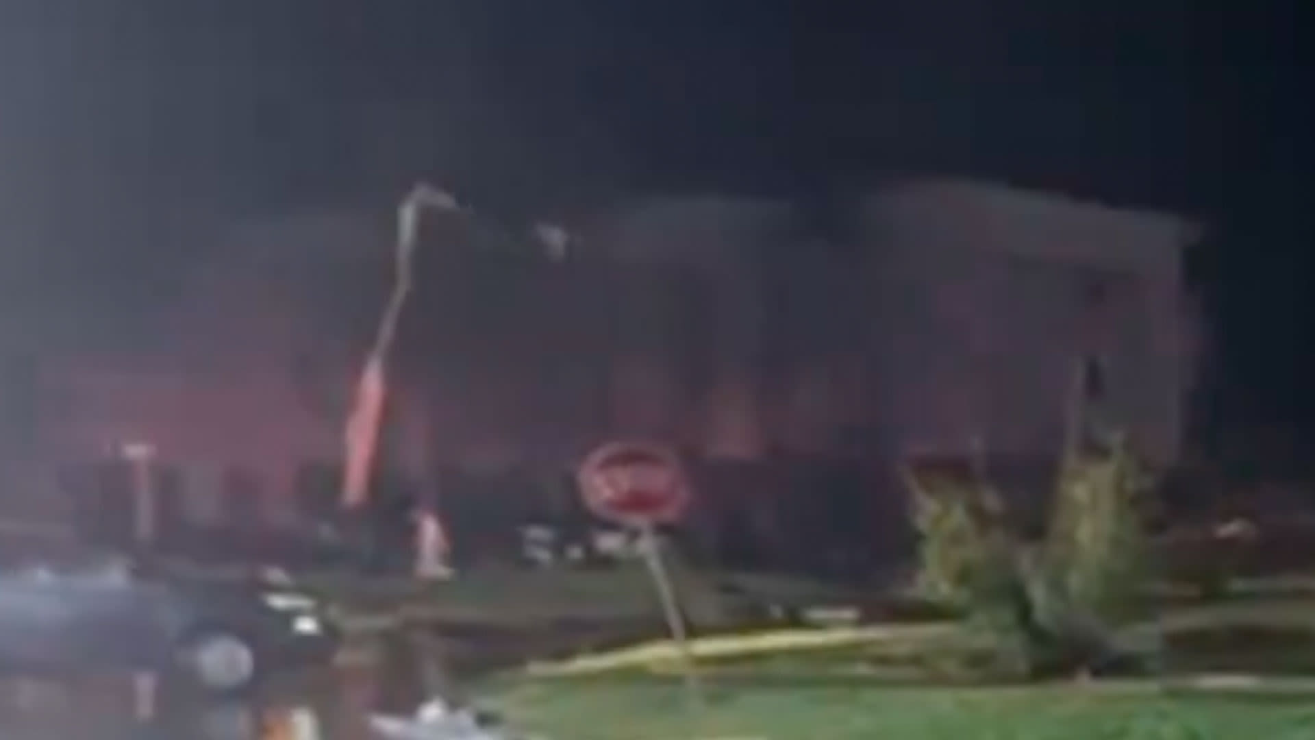 Terrifying moment hotel takes direct hit after fatal tornado hits Oklahoma