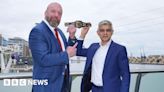 Sadiq Khan urges WWE to bring WrestleMania to London