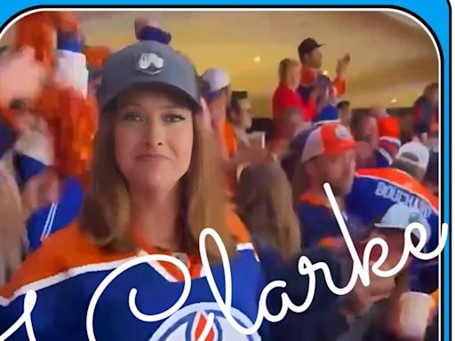 Oilers Fan Who Flashed Crowd Given Own Sports Card