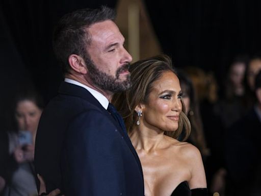 Jennifer Lopez a revu Ben Affleck… Rihanna pourrait bientôt sortir son nouvel album (ou pas)…