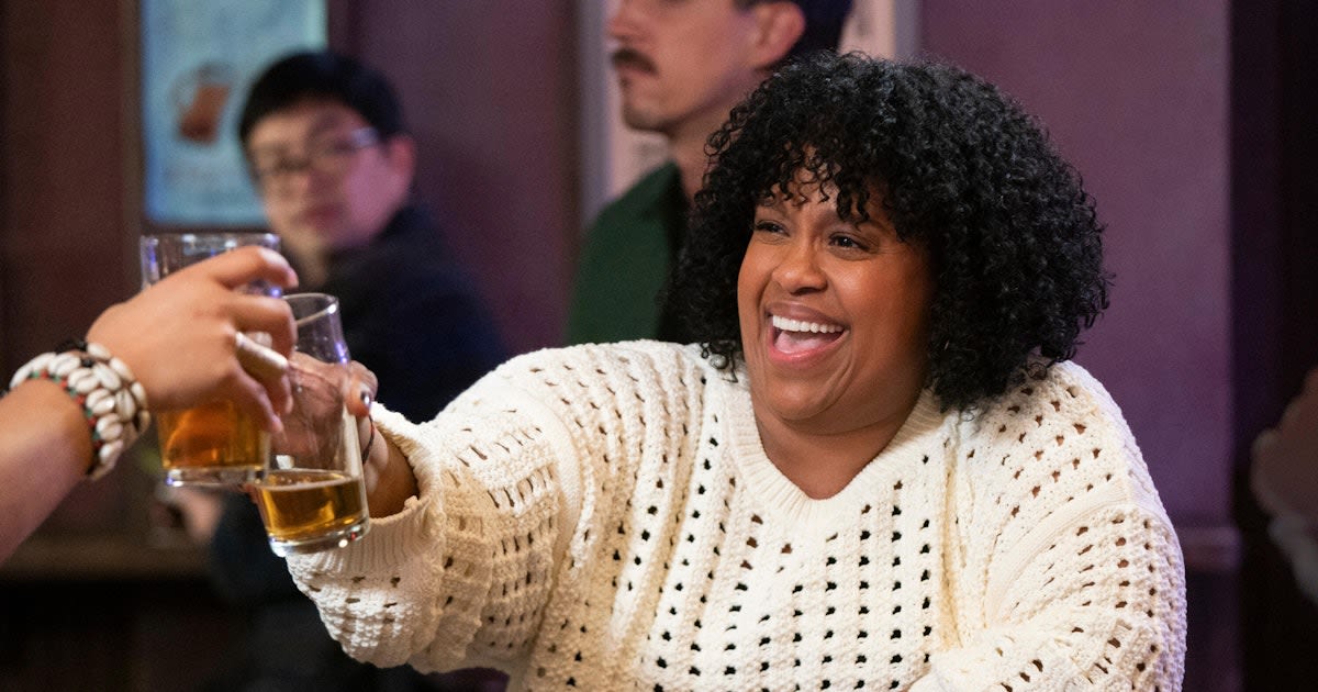 Exclusive: Natasha Rothwell Talks 'White Lotus' & 'How To Die Alone'