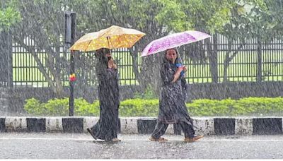 Breaking News LIVE: Heavy rain lashes parts of Delhi-NCR; Mumbai anticipates heavy rainfall