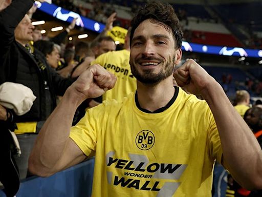 Hummels lidera y rentabiliza los 30,5 millones de euros de inversión del Dortmund