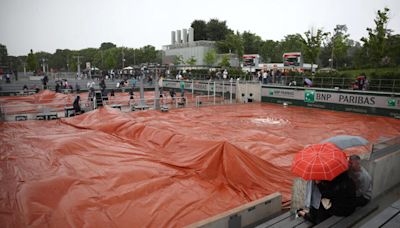 La lluvia no dejó jugar a los tenistas argentinos en Roland Garros - Diario Hoy En la noticia