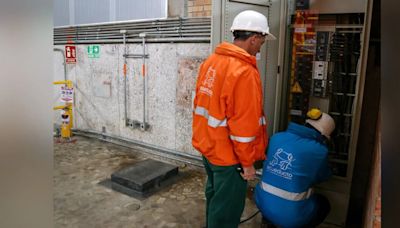 Restablecimiento del servicio de agua en 23 barrios del turno siete en Bogotá tardará doce horas más de lo estimado