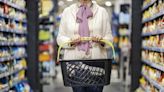 9 Signs You Are Wasting Hundreds at the Grocery Store Every Year