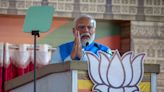 Primeiro-ministro da Índia faz meditação na TV em busca votos