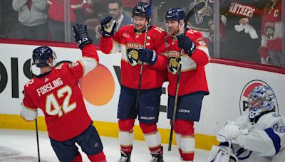 Look: Panthers' Gustav Forsling gets buzzer goal heading into third period vs. Bruins