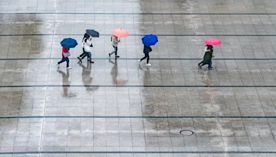 今高溫飆36度！滯留鋒持續徘徊「雨炸7天」 慎防強對流降雨