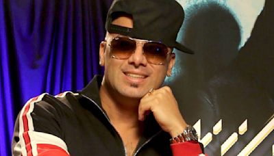 Wisin asegura que está listo para ser presentador de Premios Juventud por primera vez