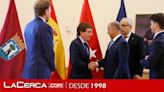 Almeida se reúne con el presidente del COE para abordar una posible candidatura de Madrid a acoger el Mundial de Natación en 2031