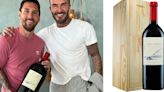 Cómo es y cuánto sale el vino mendocino que Beckham le regaló a Messi | + Deportes