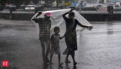 IMD issues red alert for Raigad, Ratnagiri; predicts extremely heavy rainfall on July 14 - The Economic Times