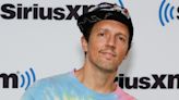 Jason Mraz Is Done 'Broadcasting As Hetero' – And We're So Here For It