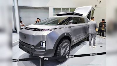 Tesla Cybertruck 山寨版現身！東風概念車連帳篷都跟足 - DCFever.com