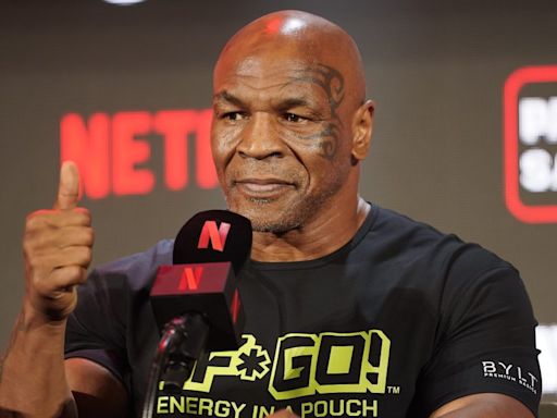 Mike Tyson atendido de urgencia: Sufrió una emergencia en la llegada de un vuelo en Los Angeles - El Diario NY