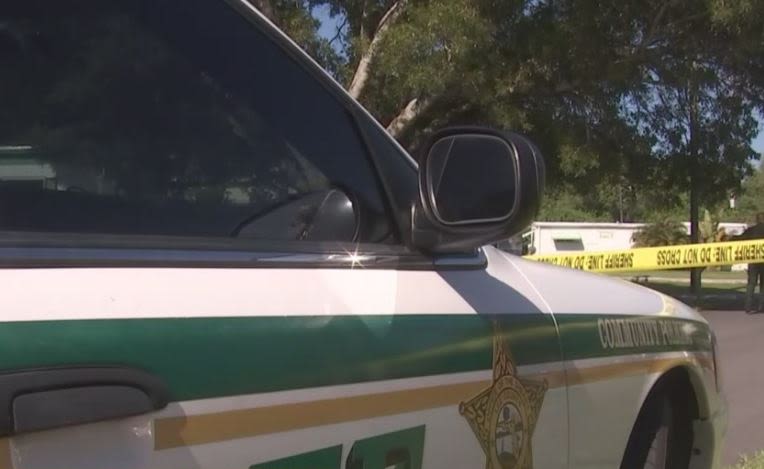 Lee County deputies swarm Lehigh Acres neighborhood