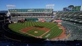 Aficionados en Oakland afligidos por inminente adiós de A's