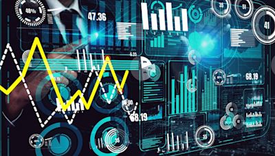 Should You Buy Palantir Technologies (PLTR) Ahead of Q1 Earnings?