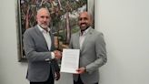 UEES y EL UNIVERSO firman acuerdo para acercar información veraz y contrastada a la comunidad universitaria