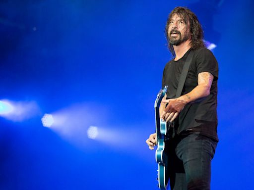 Foo Fighters abruptly end Queens show amid 'dangerous' storm