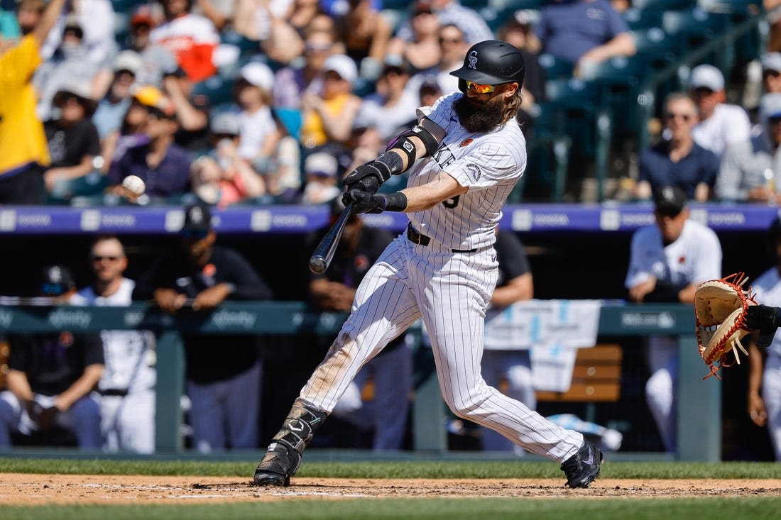 Deadspin | Charlie Blackmon leads way as Rockies halt Guardians' streak