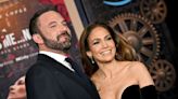 Jennifer Lopez, Ben Affleck selling their $92M Beverly Hills mansion - National | Globalnews.ca