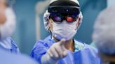 Hospital em SP realiza 1ª cirurgia com dados visualizados em 3D em óculos de realidade mista