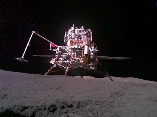 La sonda china Chang'e-6 sale de la Luna con muestras de la cara oculta