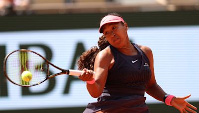 Osaka wins at French Open for 1st time since '21