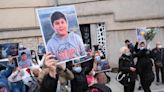 Piden hasta 21 años de cárcel a dos médicas por la muerte del niño de Alicante que fue cinco veces a Urgencias