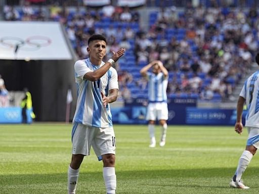 Argentina shakes off chaos of Morocco match by beating Iraq 3-1 at the Olympics