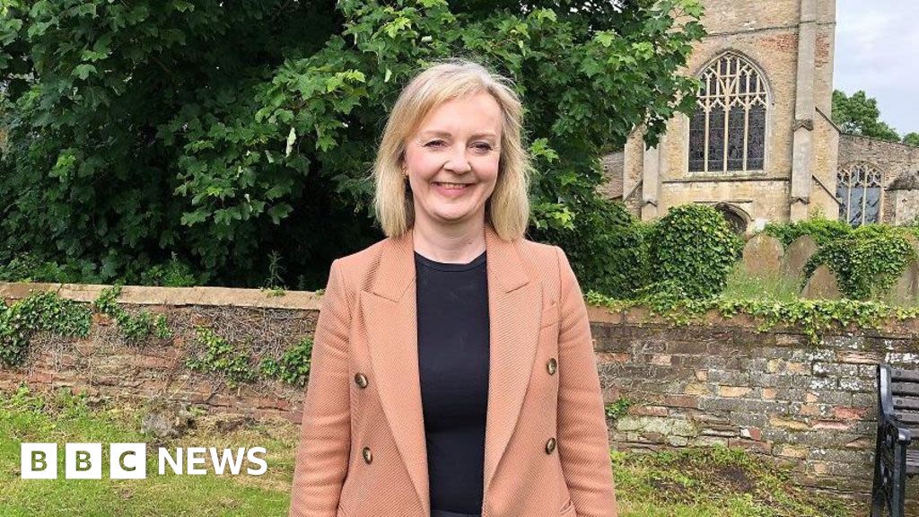 Former PM Liz Truss battles for South West Norfolk seat