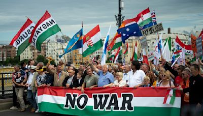 Orbán organiza "marcha de la paz" en Hungría antes de elecciones al Parlamento Europeo